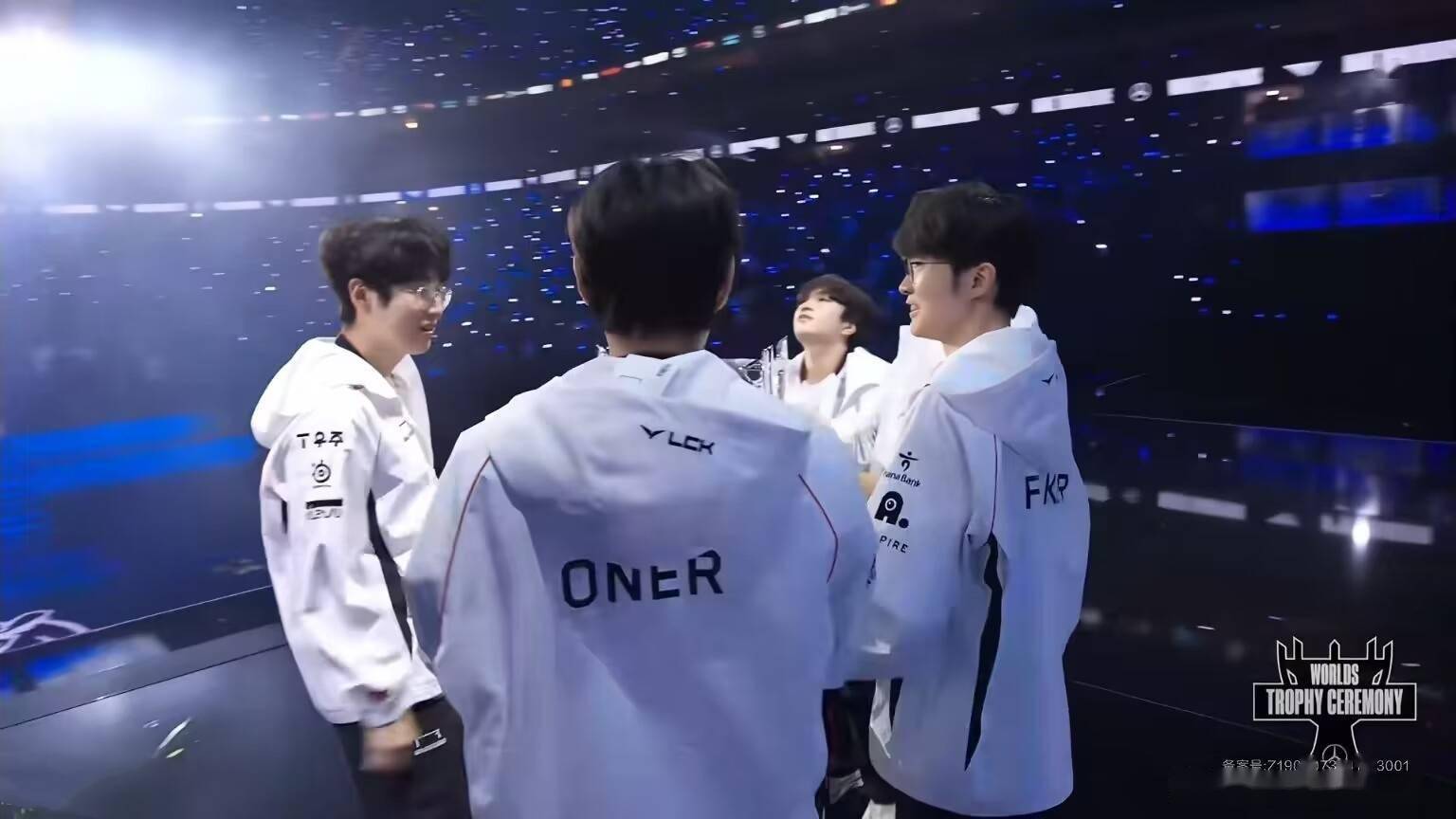 九游体育-Faker重要时刻重要助攻，C9带队取胜！-九游体育