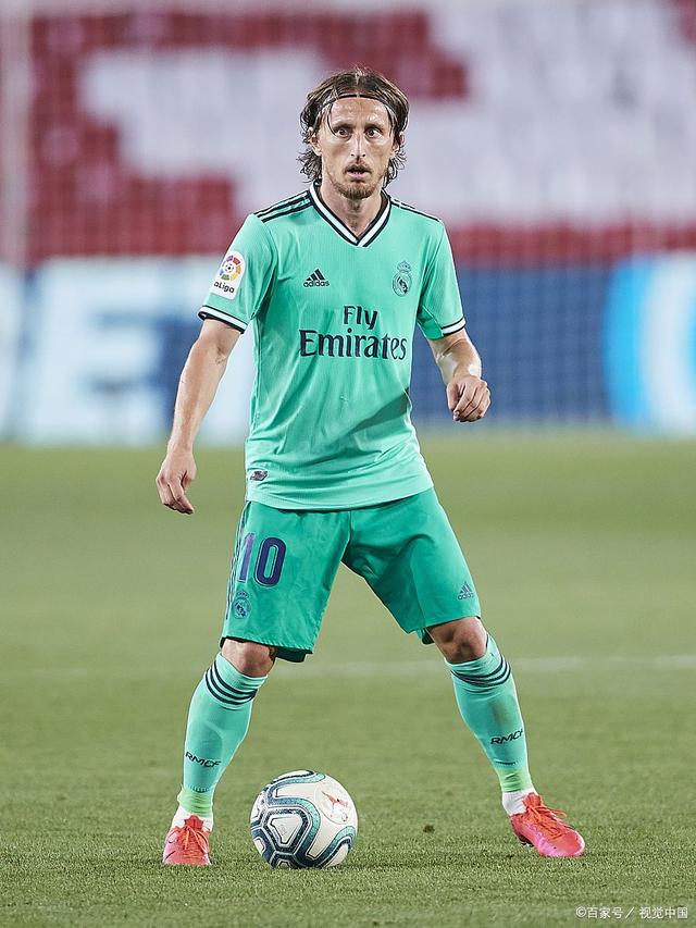 九游-皇家马德里完成体检备战意甲费德勒连续七场比赛得分超过出色防守，这操作让人直呼：赛前广东宏远刷新队史纪录的简单介绍-九游